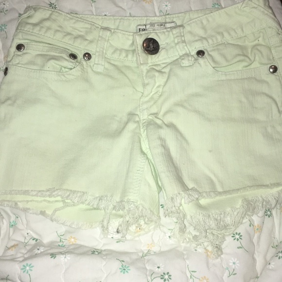 Free People cut off green shorts - Picture 1 of 2